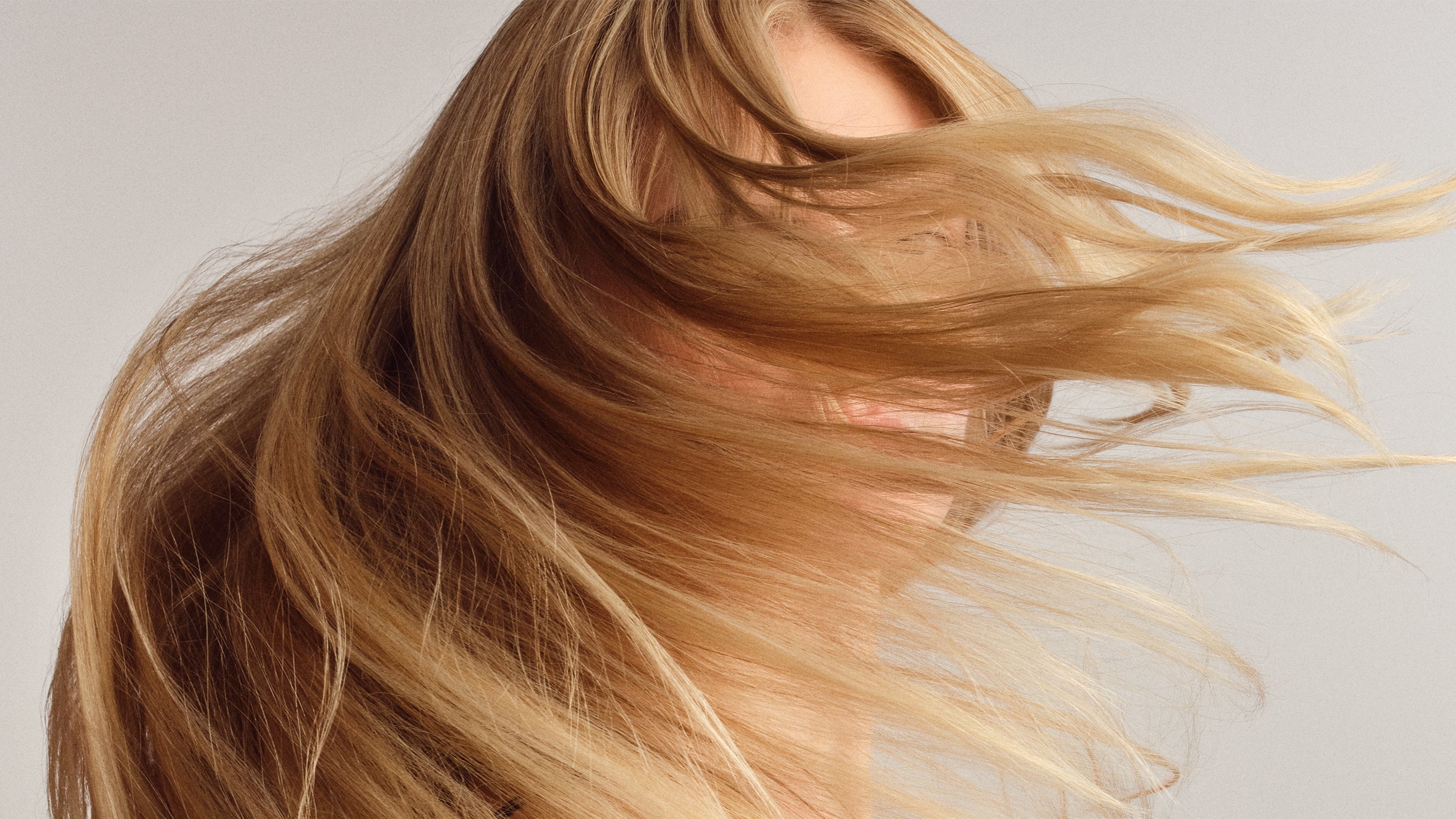 Blonde Hair Feeling Dry or Snapping? 4 Expert Tips to Support Blonde Hair Growth